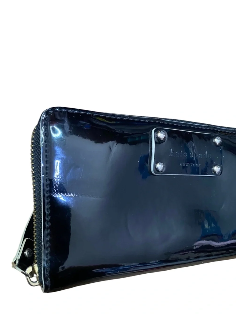 KATE SPADE Pasadena Neda Patent Zip Wallet in Patent Leather Black -- WELL LOVED